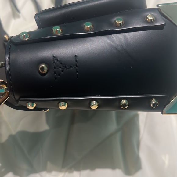 Michael Kors purse - Picture 11 of 12